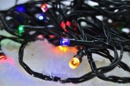 Dekoracja świąteczna Solight Solight LED venkovní vánoční řetěz, 50 LED, 5m, přívod 3m, 8 funkcí, časovač, IP44, vícebarevný