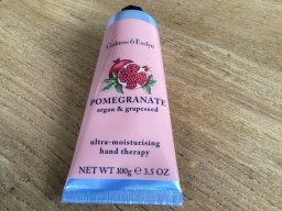 I love Crabtree & Evelyn, Pomegranate, Ultra-Moisturising, Hand Cream, 100 g Unisex