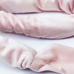 Yeye Wałek aksamitny VELVET do robienia loków Yeye Różowy