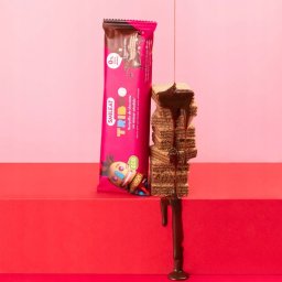 Smileat Triboo, BIO Wafelek z nadzieniem kakaowym w mlecznej czekoladzie, 40 g