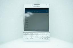 Smartfon Blackberry Passport 3/32GB Biały  (PRD-59181-025) [outlet]