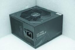 Zasilacz Gigabyte UD750GM PG5 750W ATX 3.0 (GP-UD750GM PG5) [outlet]