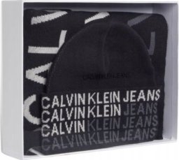 CALVIN KLEIN CZAPKA SZALIK ZESTAW ZIMOWY GIFTBOX