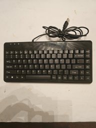 Klawiatura Perixx PERIBOARD-409 H, US, Mini USB-klawiatura, 2 Hubs, czarny (US-Layout)