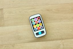 Fisher-Price smartphone, UK
