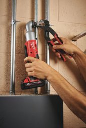 MILWAUKEE. IMPACT DRIVER M18BRAID-0 ANGLE 81Nm