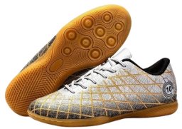 Buty sportowe piłkarskie halówki na orlik halę salę w-f futsal siłownię 36
