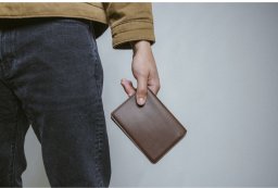 NOMAD Leather Passport Wallet Rustic Brown