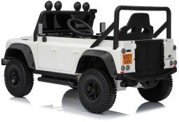 Pojazd Land Rover Defender 110 SVX Concept Biały