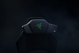 Razer Clio Head Cushion With Wireless Speaker |
