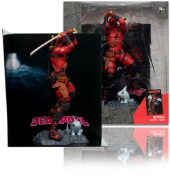 Figurka Mcfarlane  McFarlane Marvel Deadpool Scale Collectible 1:10th