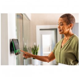 Kamera internetowa HP Poly Zoom Room Intelligent Director Camera Kit Studio E70x3 Camera (ABB)