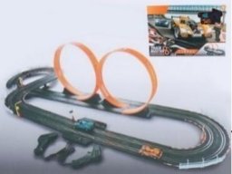 Tor samochodowy z dwoma pętlami