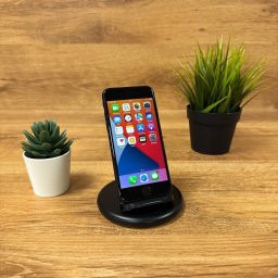 Smartfon poleasingowy Apple Grade B | Apple iPhone SE (2022) | 4.7" Retina IPS | 5G | 64GB | Midnight | iOS | Apple Renew