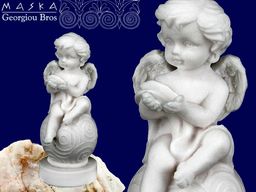  MASKA Aniołek na kuli - alabaster grecki (395-0635)