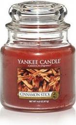  Yankee Candle Classic Medium Jar świeca zapachowa Cinnamon Stick 411g