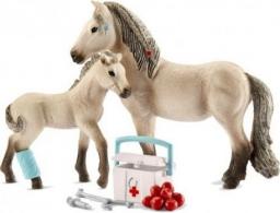 Figurka Schleich Islandzki koń i apteczka