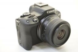 Aparat Canon EOS R50 czarny + RF-S 18-45mm f/4.5-6.3 IS STM (5811C013) [outlet]