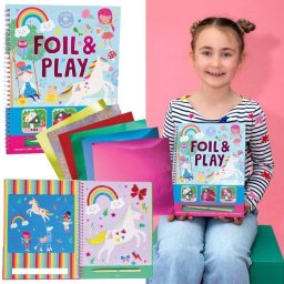 Floss & Rock Książeczka z Foliami do Ozdabiania Tęczowe Wróżki
