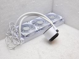 Chłodzenie wodne MSI MPG CoreLiquid P13 360 Białe (306-7ZWGA21-L80) [outlet]