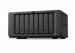 Macierz dyskowa Synology DiskStation NAS Desktop AMD Ryzen V1500B 4 GB DDR4 0 TB DSM Czarny (DS1825NEO+)