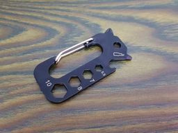 Breloczek Multitool karabińczyk stalowy 7cm EDC karta uniwersalny
