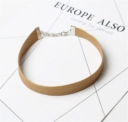 eCarla NASZYJNIK CHOKER SKÓRZANY - BEZ N480BEZ