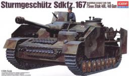  Academy Sturmgeschutz Sd.Kfz.167 75mm 13235