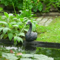  Ubbink Ubbink Pływająca fontanna ogrodowa w kształcie łabędzia