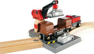 Brio Cargo Harbour Set (33061) 10