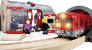 Brio Metro Railway Set (33513) 5