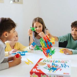 Trefl Gra Mistakos krzesła 4 osoby 7