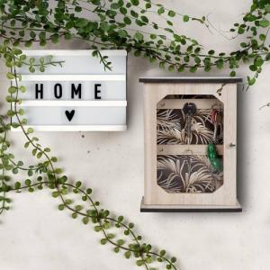 Vilde Szafka na klucze drewniana półka skrzynka zamykana na 6 kluczy 5