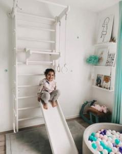 Wallbarz Drabinka gimnastyczna drewniana Snow White 6