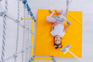 Wallbarz Materac gimnastyczny 2-częściowy 33762 100 cm x 100 cm x 10 cm jasnozielony 3