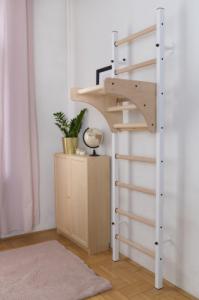 BenchK Drabinka gimnastyczna dla dzieci 211W BenchK 230 x 67 cm 3