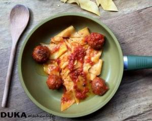 Patelnia DUKA Patelnia z powłoką oliwną DUKA OLLI 28 cm żółta zielona stal nierdzewna 6