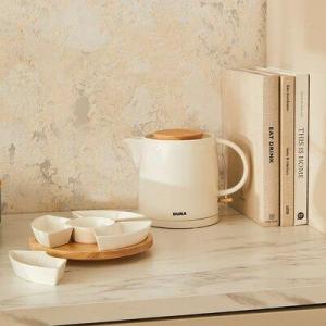 Czajnik DUKA Hetta kremowy 2