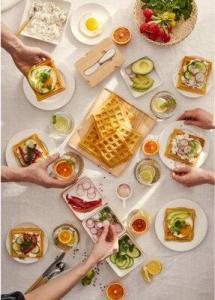 Gofrownica DUKA Gofrownica elektryczna 3w1 DUKA VAFFLOR biała 7