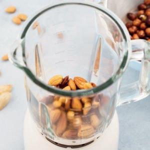 Blender kielichowy DUKA Blender kielichowy z akcesoriami DUKA BOSSE 1500 ml biały 6