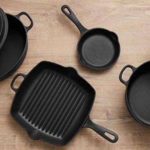 DUKA Garnek z pokrywką DUKA BJORN 4200 ml czarny żeliwo 5