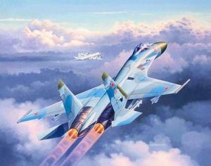 Revell Suchoi Su-27 Flanker (03948) 1