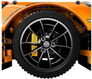 LEGO TECHNIC Porsche 911 GT3 RS (42056) 5