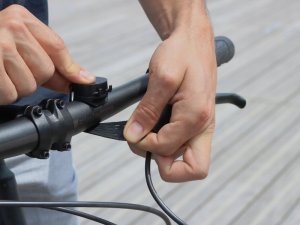 Shapeheart Pokrowiec na telefon kierownicę na rower, motocykl, hulajnogę BIKE AMZ roz.XXL < 17,2 cm (NEW) 6