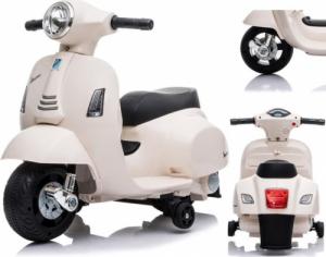 Sun Baby Jeździk akumulatorowy Scooter Vespa biały 1