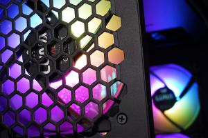 Obudowa In Win N515 (IW-CS-N515BLK-1AL120) 15