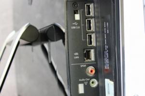 Komputer HP TouchSmart 600-110T All In One Intel Core 2 Duo 4GB DDR3 500GB HDD Windows 10 Home 7