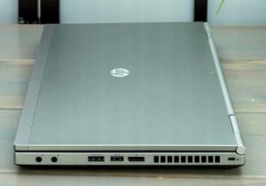 Laptop HP EliteBook 8460p Intel Core i5 8GB 240GB SSD Windows 10 Pro 14" 10