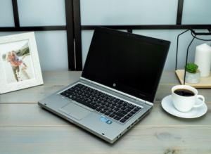 Laptop HP EliteBook 8470p Intel Core i5 8GB 120GB SSD DVD Windows 10 Pro 14" 4