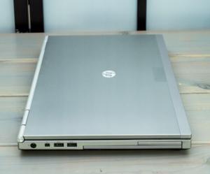 Laptop HP EliteBook 8470p Intel Core i5 8GB 120GB SSD DVD Windows 10 Pro 14" 9